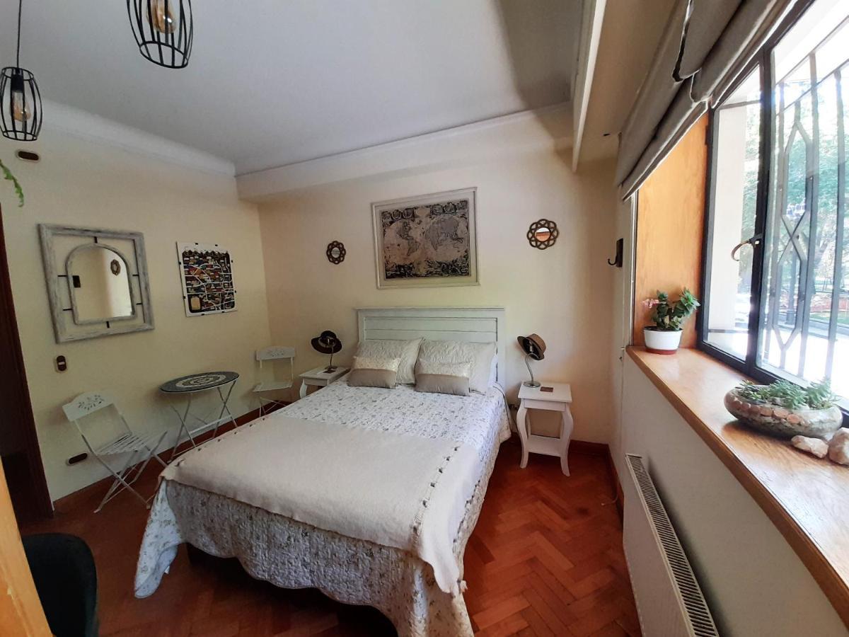 Bed & Breakfast Lastarria ซานติอาโก ภายนอก รูปภาพ